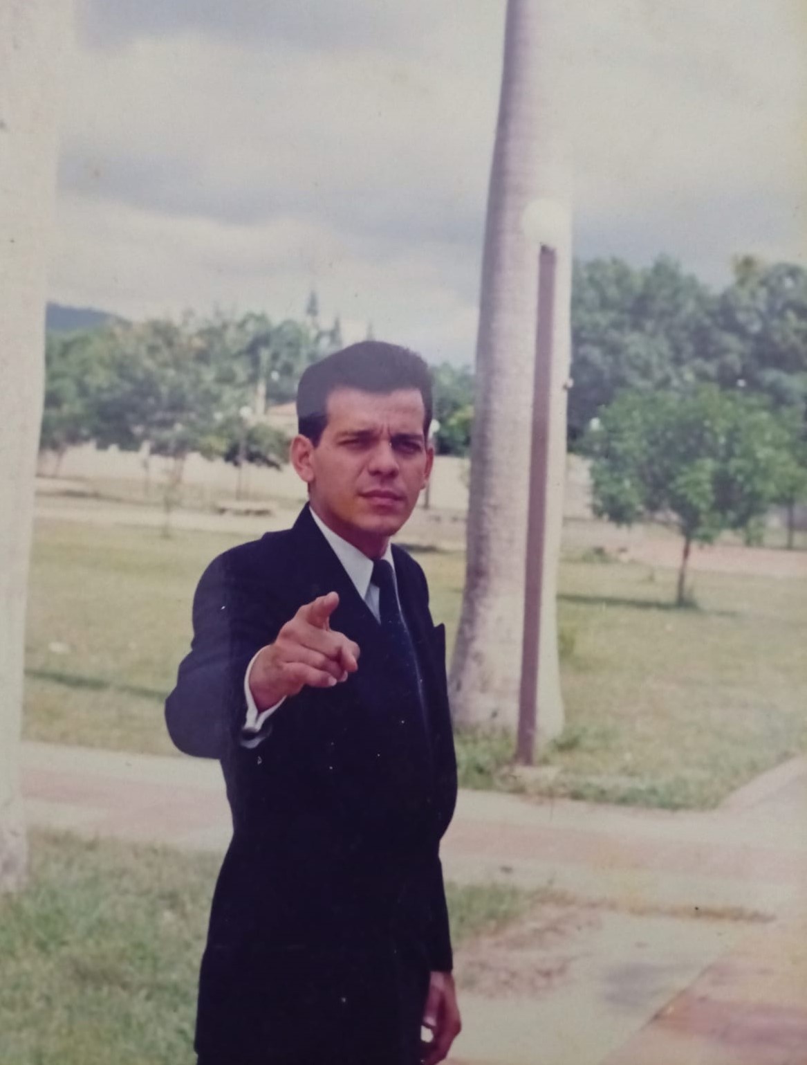 Álvaro Ernesto Candidato